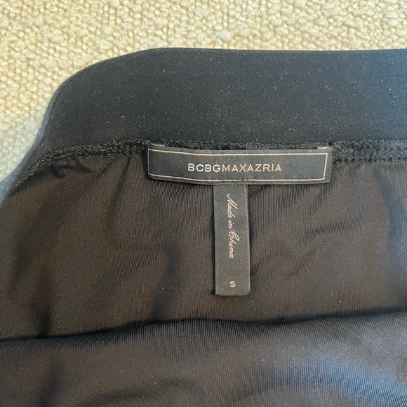 BCBG Max Azria sequin mini skirt - Picture 2 of 2